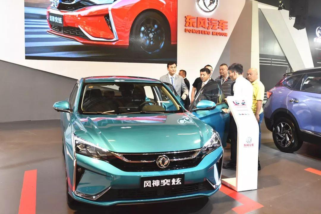 2025新澳门正版免费资本车,探索未来的资本车，澳门正版免费资本车展望（至2025年）