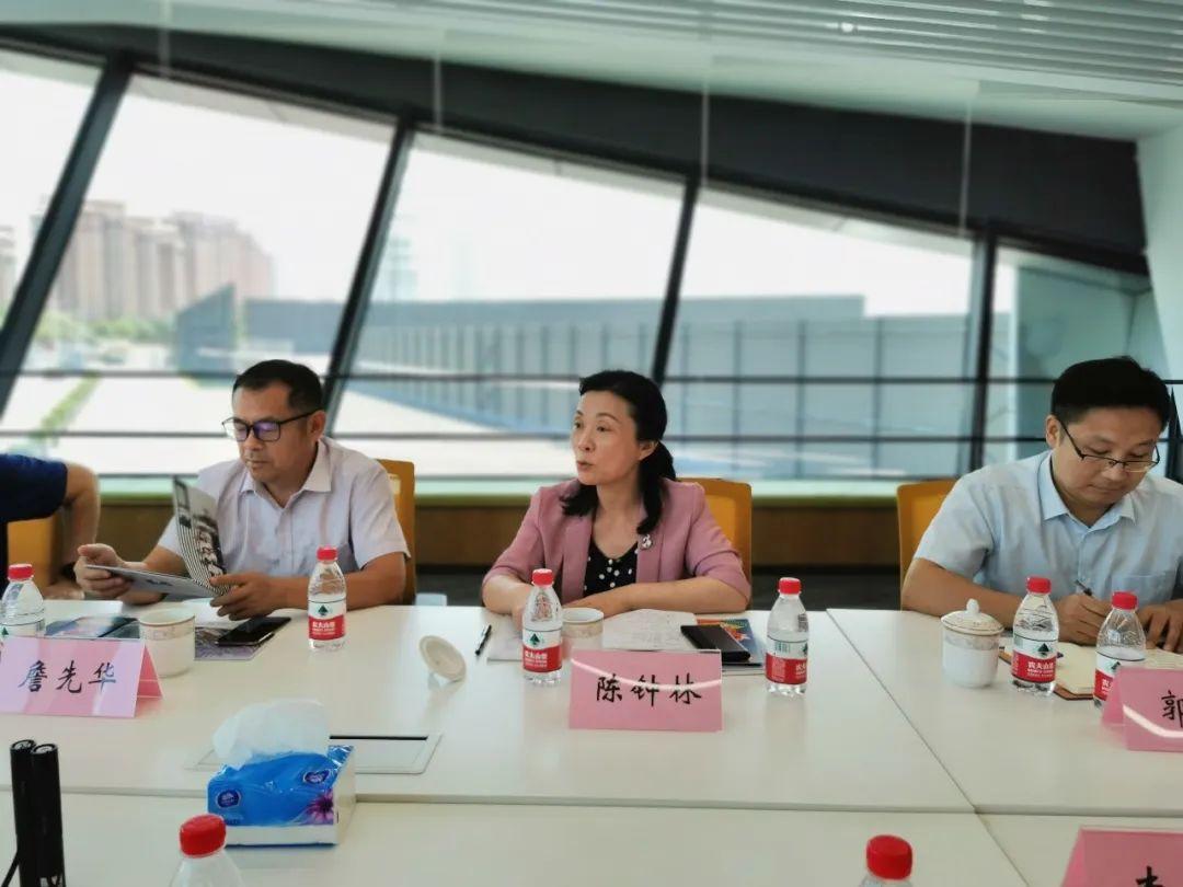 2025香港最准最快资料,揭秘香港未来蓝图，2025香港最准最快资料解析