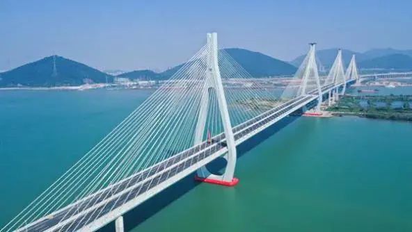 2025年澳门正版免费资料,澳门正版免费资料，未来的趋势与机遇（2025年展望）